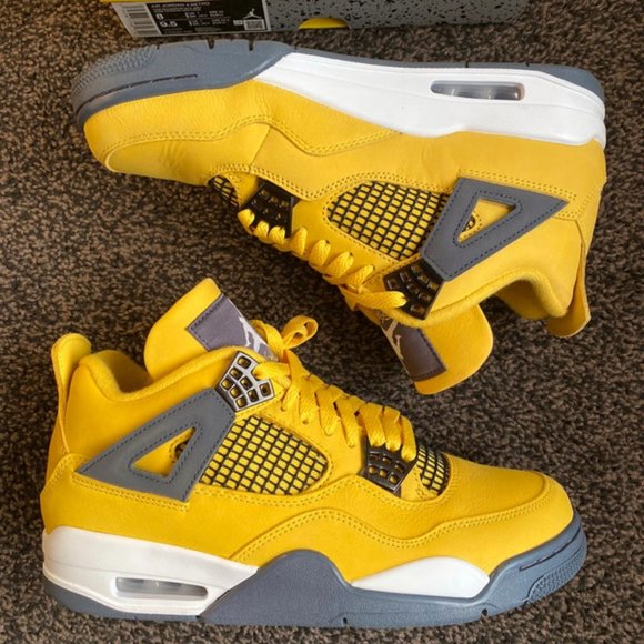 Jordan 4 Lightning